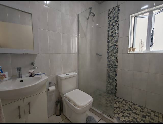 2 BEDROOM APARTMENT FOR SALE IN SHEFFIELD MANOR